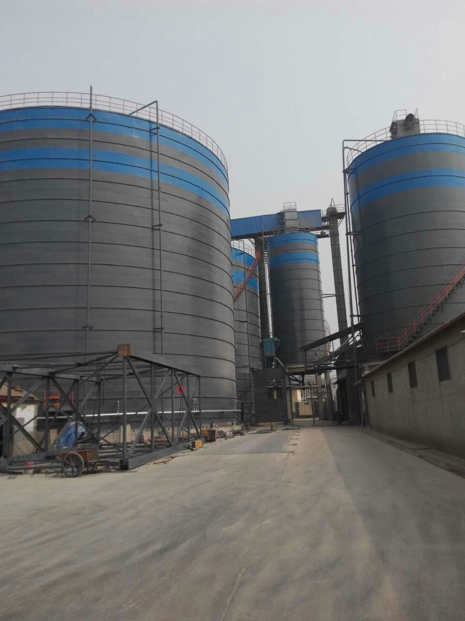 武宣粉煤灰储存库基础怎么建造